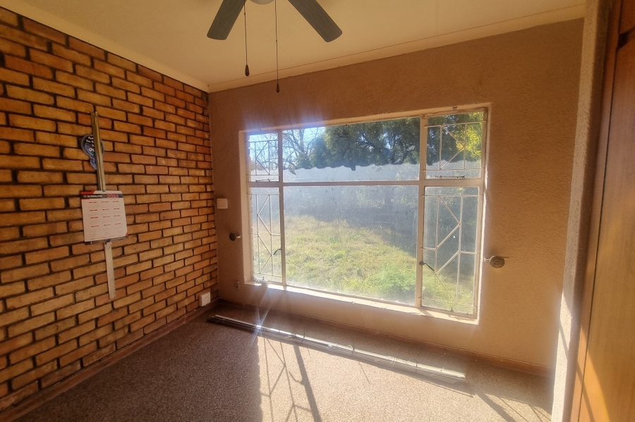 3 Bedroom Property for Sale in La Hoff North West